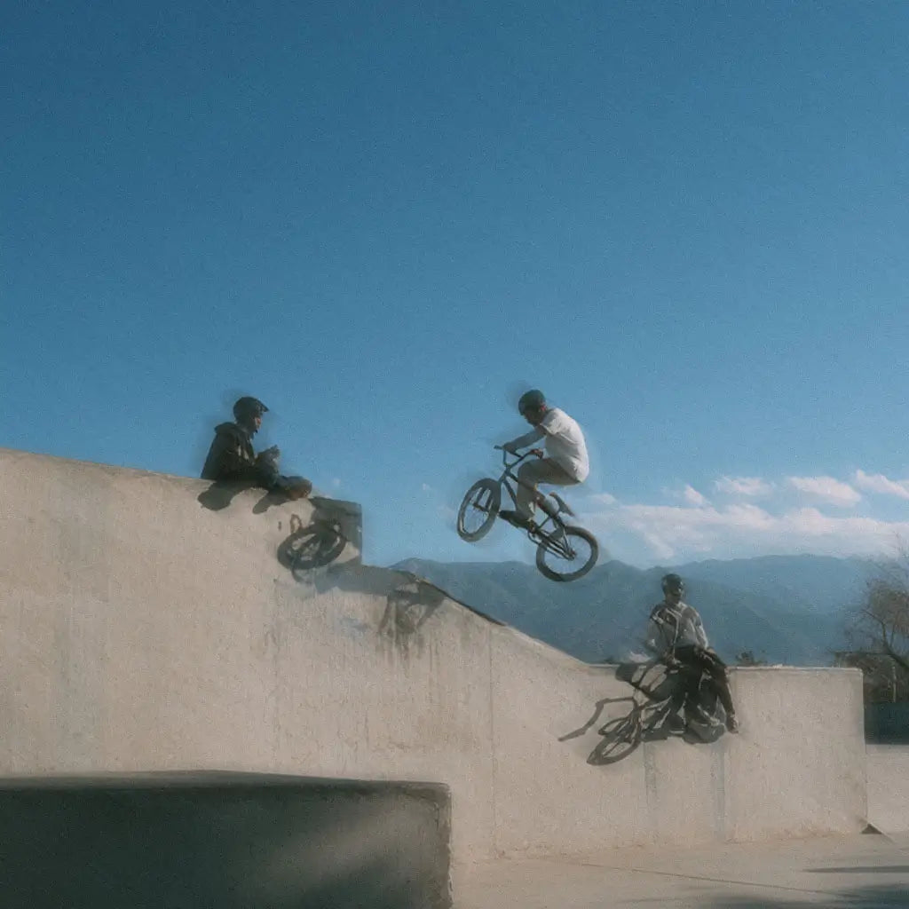 Vom Skatepark-Anfänger zum Street-Hero: Der ultimative 20" BMX Guide