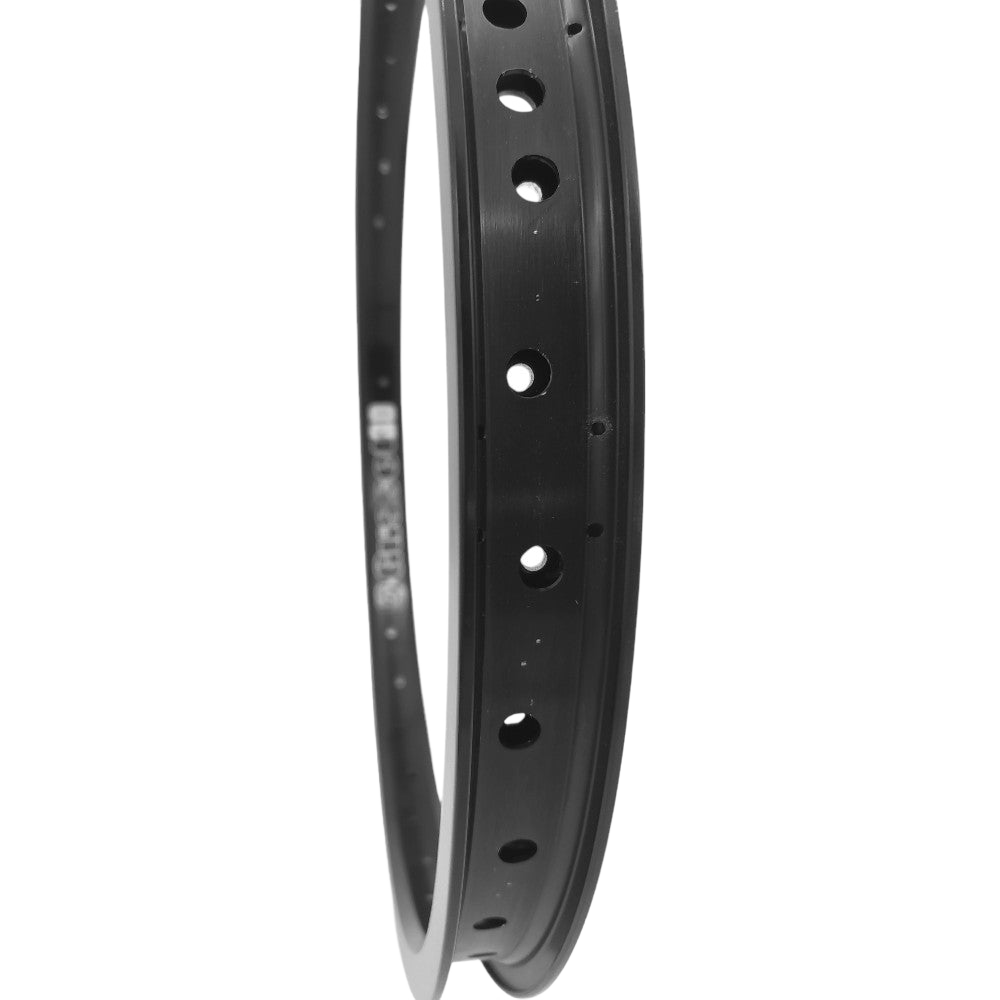 Gusset Black Dog BMX Felge 36 Loch schwarz - Bikers Base